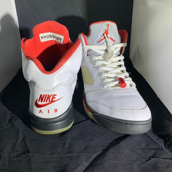 Air Jordan 5 Fire Red Sz-12 - Picture 2 of 4